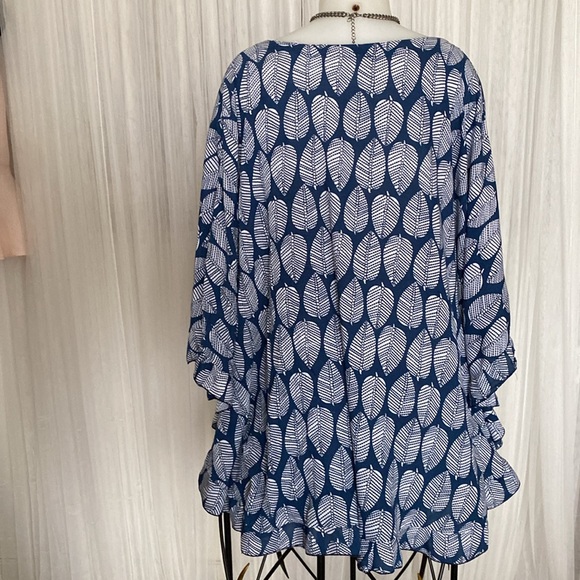 Stunning Poncho, swimsuit cover, bohemian, beachy Size OS - Picture 5 of 9